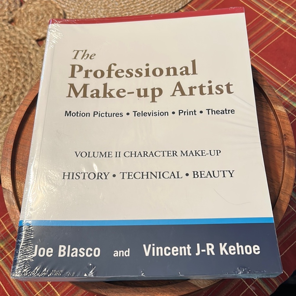 Makeup Book The Professional Make-Up Artist Volume II New Sealed In Plastic